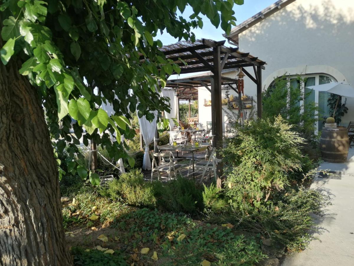 Ca' Blanca Bed & Breakfast Castelnuovo del Garda Exterior photo